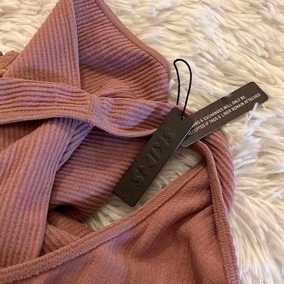 Skims wrinkle bodysuit rose clay - Picture 5 of 5